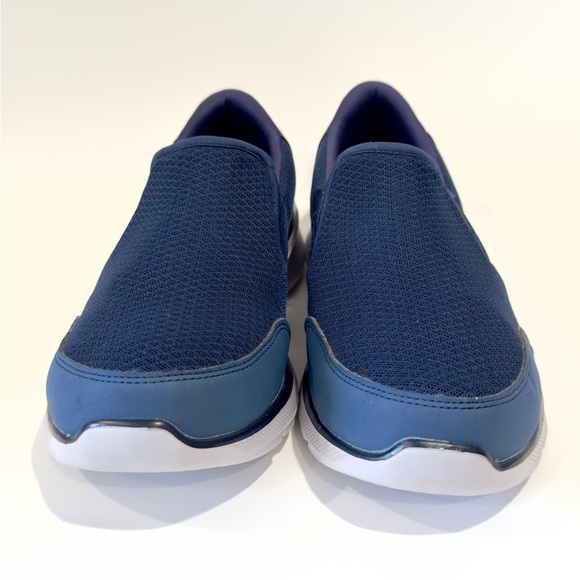 SKECHERS Mens Equalizer Bluegate Slip On - Size 10 - Picture 2 of 7